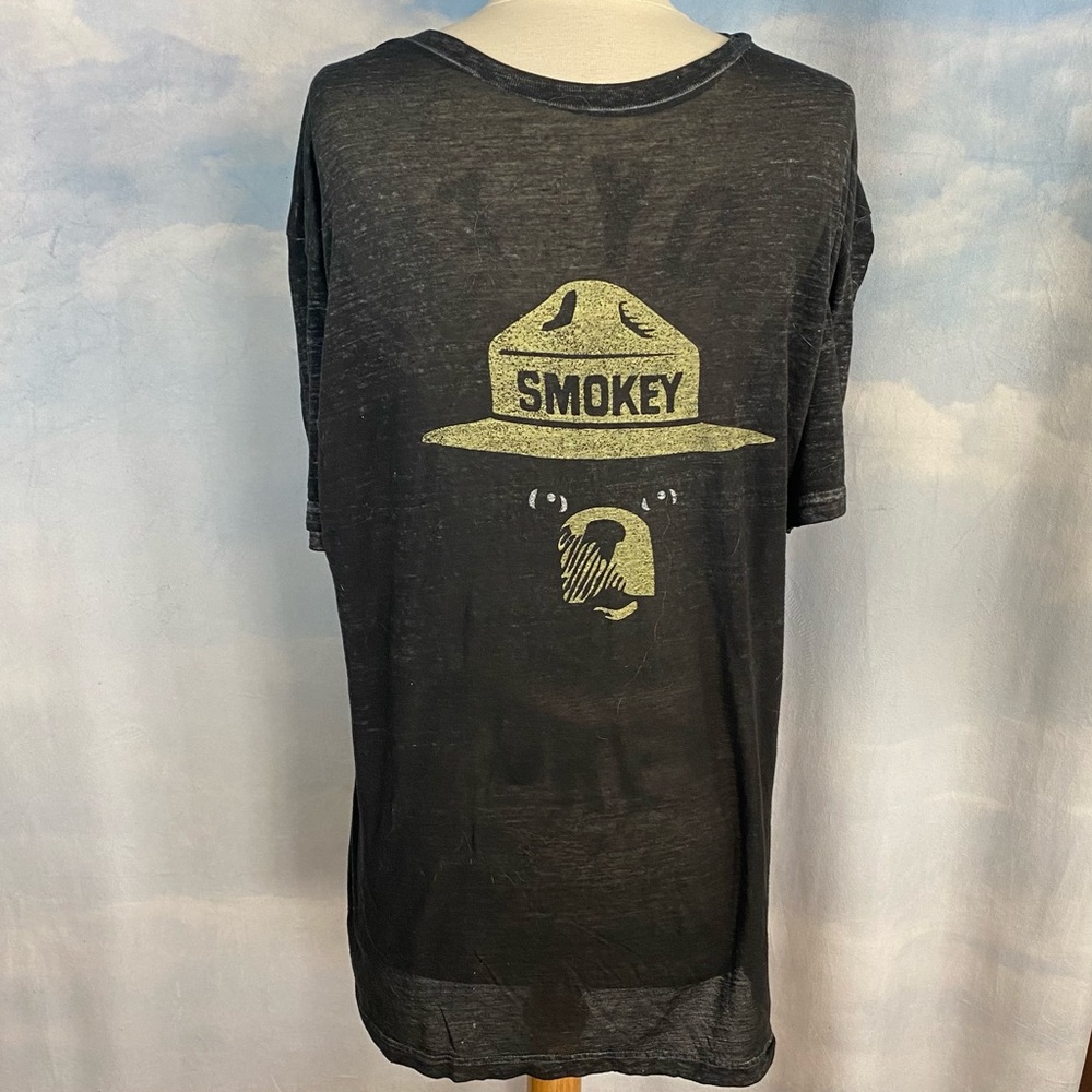 Smokey Graphic Short Sleeve Burnout Tee Size Large
